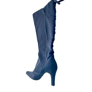 Kenneth  Cole women's boots Black size 8 Satin look  4' heel   velvet ribbon tri